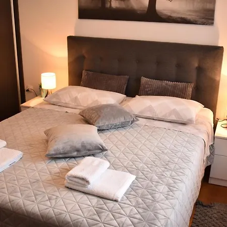 Tasha's Опатия